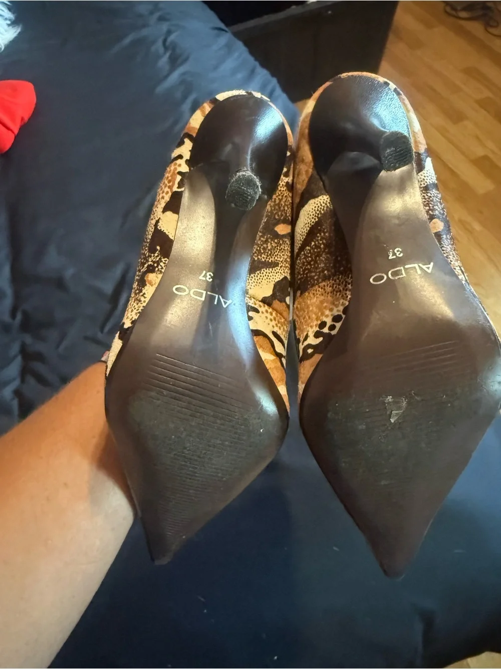 ALDO Brown & Tan Snakeskin-Print Pointed Toe Pumps